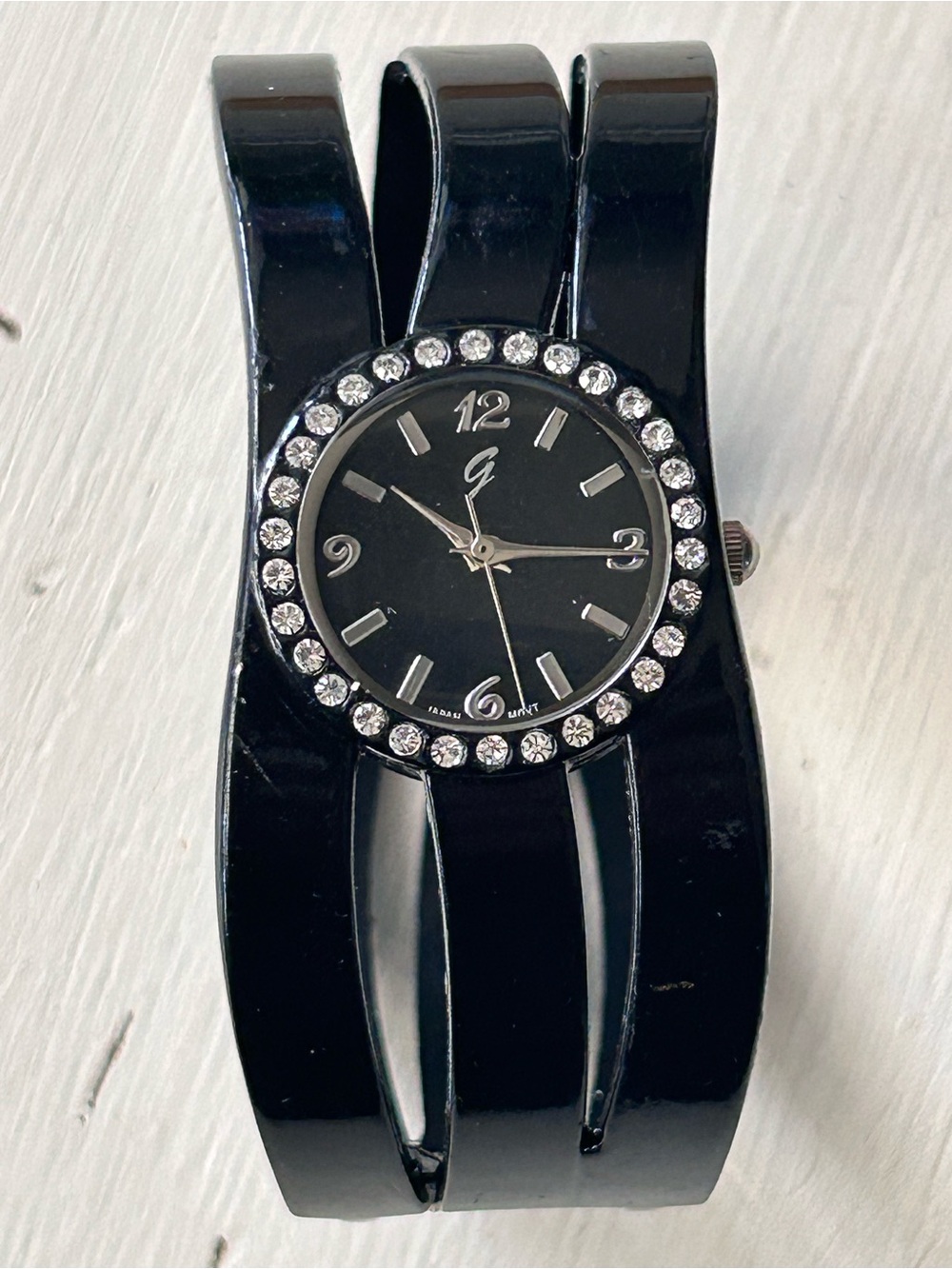 Geneva Analog Wristwatch Black Cuff Band Round Face Rhinestones NEW BATTERY